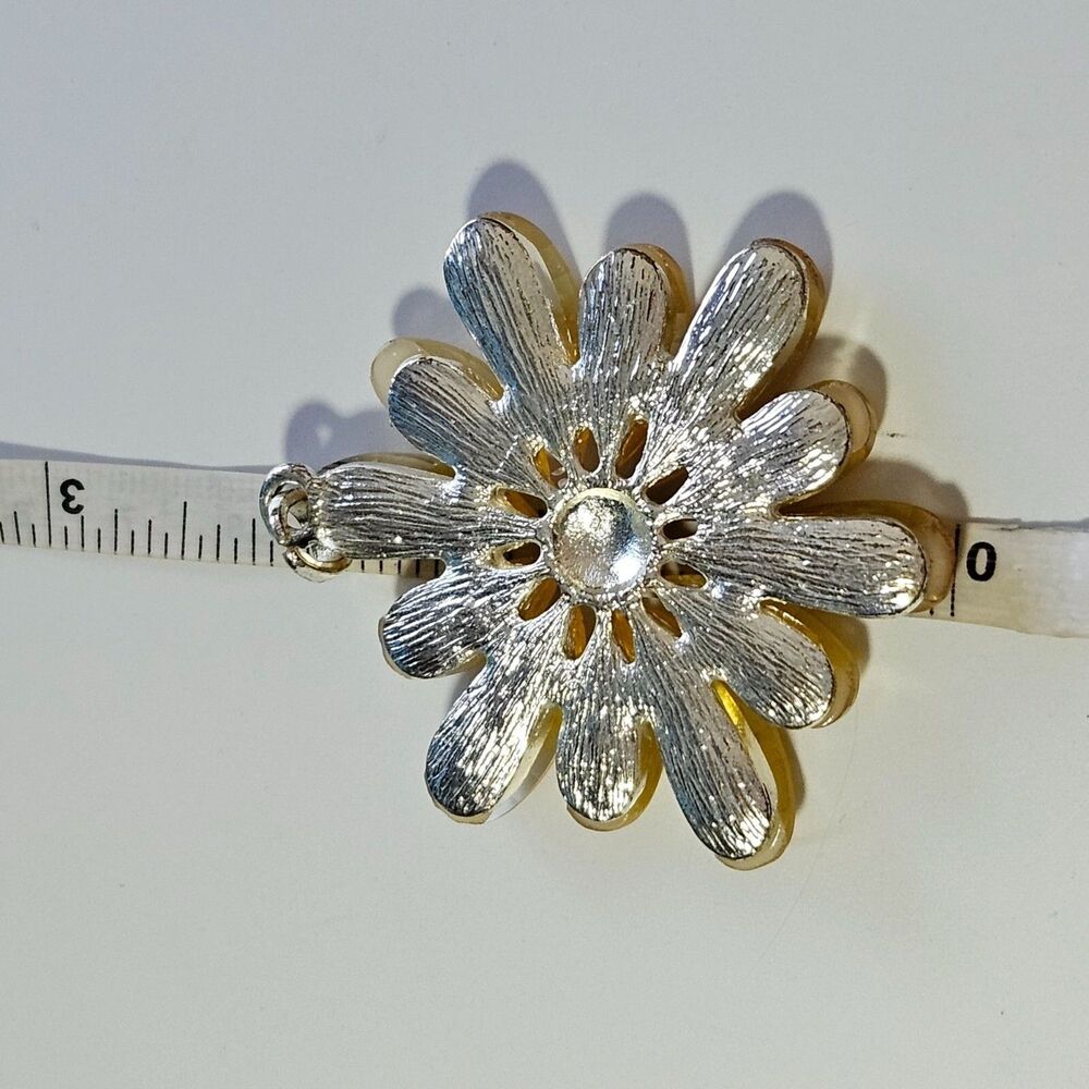 Silver Tone Sparkly Yellow Flower Pendant Clear Rhinestone Accents - Picture 6 of 9
